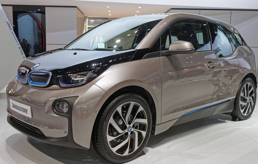 BMW i3, il SUV elettrico a zero emissioni