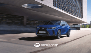 Lexus UX: Prezzi, Consumi, Dimensioni, Interni | Guida 2025