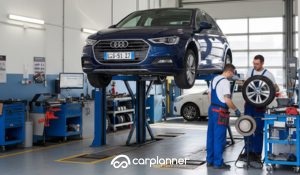 Centro revisioni autorizzato con veicolo in fase di controllo tecnico